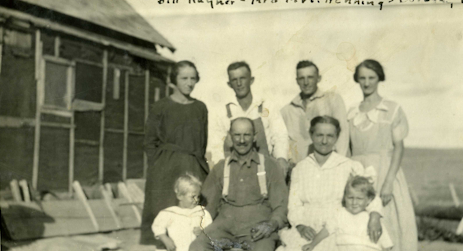 Bertha, Albert, Ferd, Elizabeth, Bill Rayner, George and Louisa Henning, Dorothy Rayner